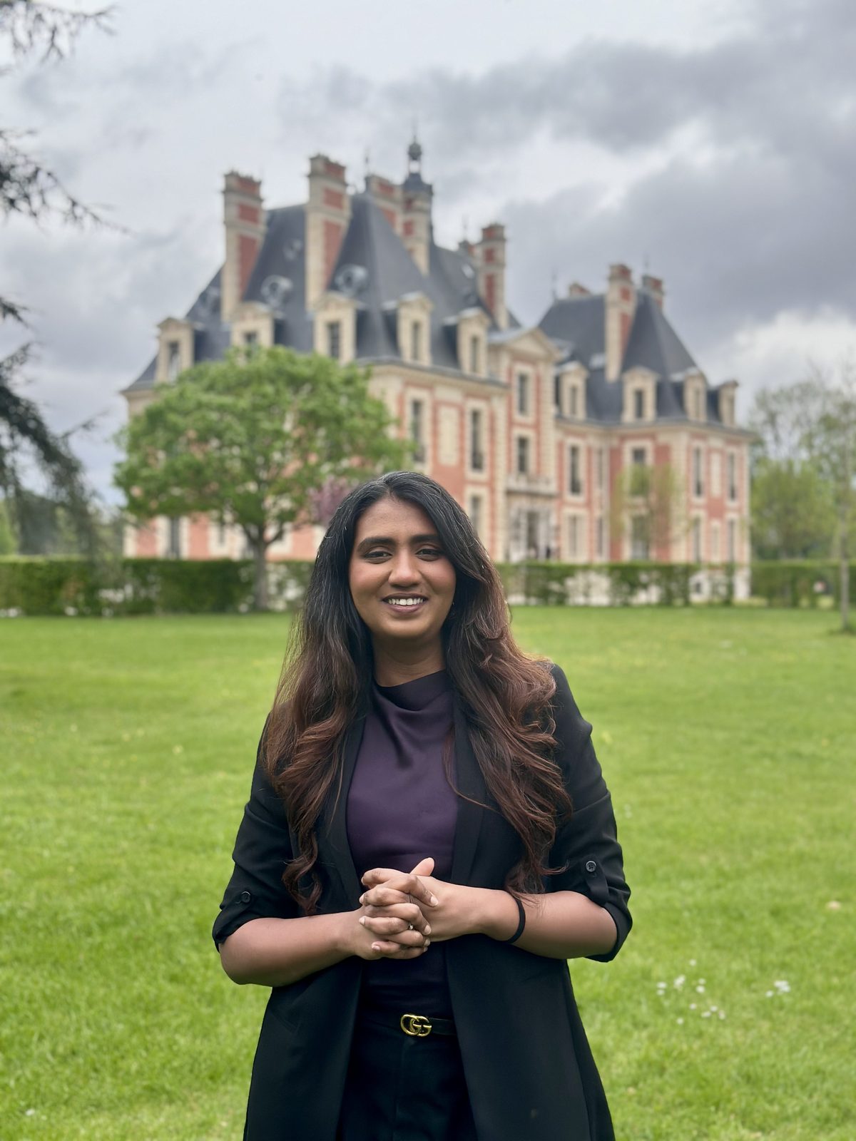 Yashumithaa Muthukumar, Paris